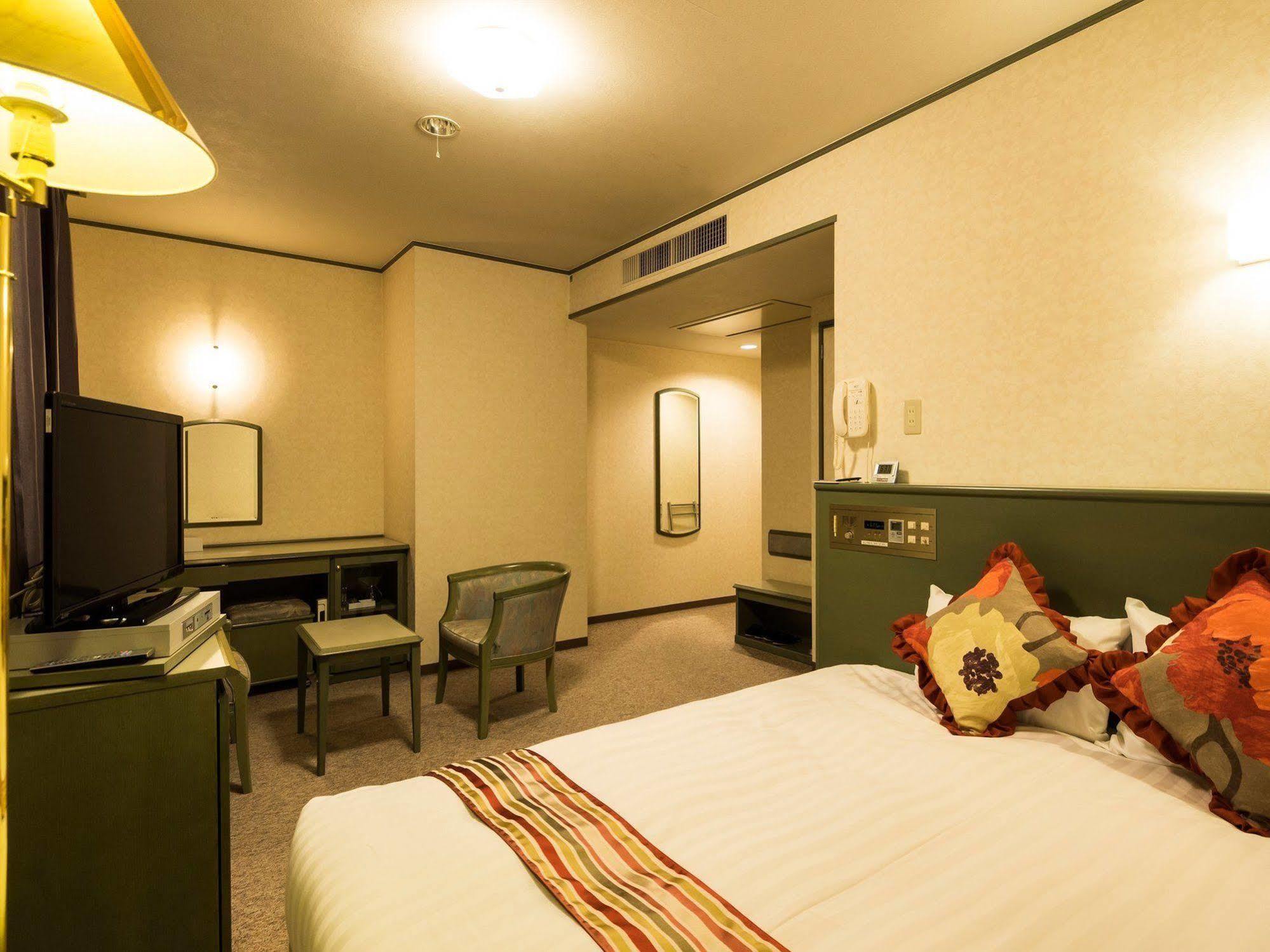 Hotel Areaone Hiroshima Wing Higashihiroshima Exterior photo